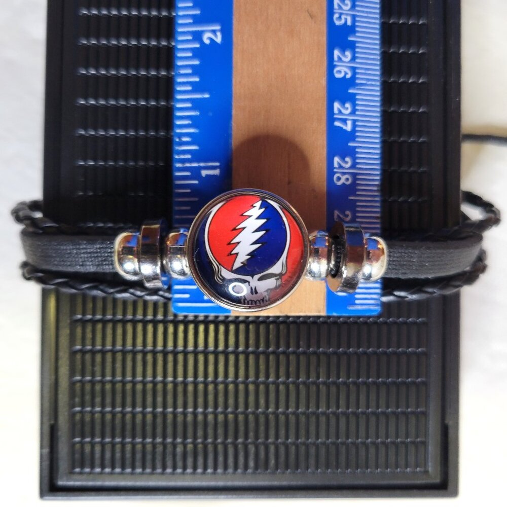 Dead & Co Faux Leather Bracelet Adjustable Steal Your Face Cabochon Charm NWOT - Picture 5 of 7